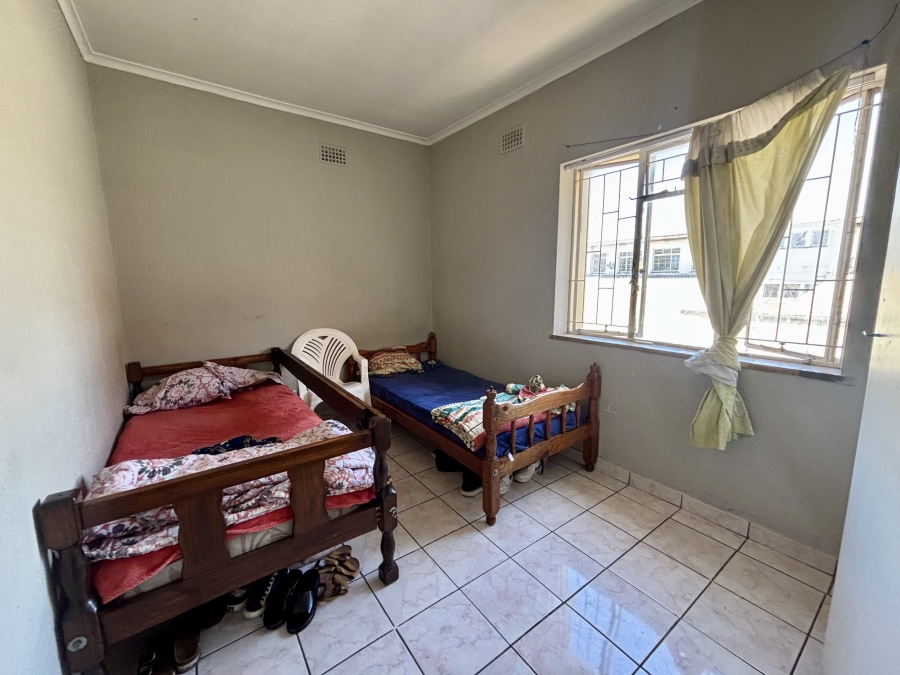 2 Bedroom Property for Sale in Goodwood Park Western Cape